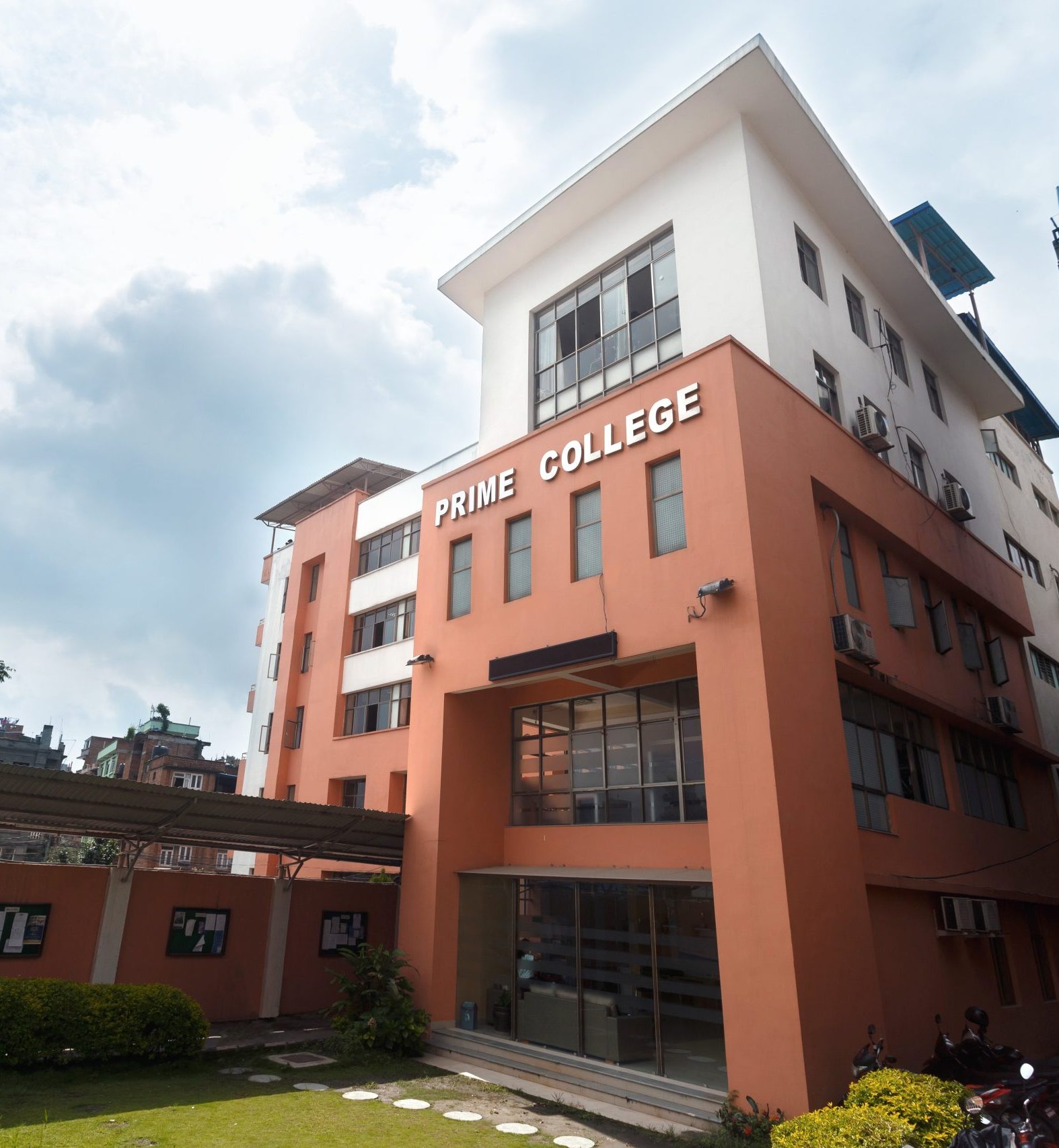 Prime College_Building