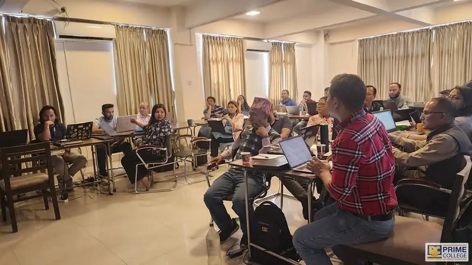 Prompt Engineering - Training Session for Educators